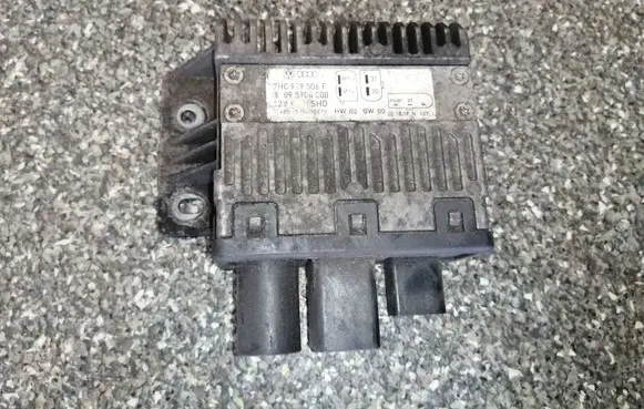 Volkswagen Transporter - Caravelle T5 Coolant fan relay 7H0919506F