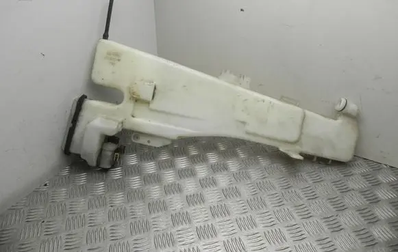 Honda CR-V Windshield washer fluid reservoir/tank HONDA010075 VD19005