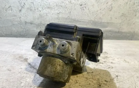 Nissan Juke I F15 ABS Pump A98000B59 E19060275 58547168