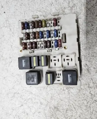 Ford Connect Fuse module 518774302 14A073BD