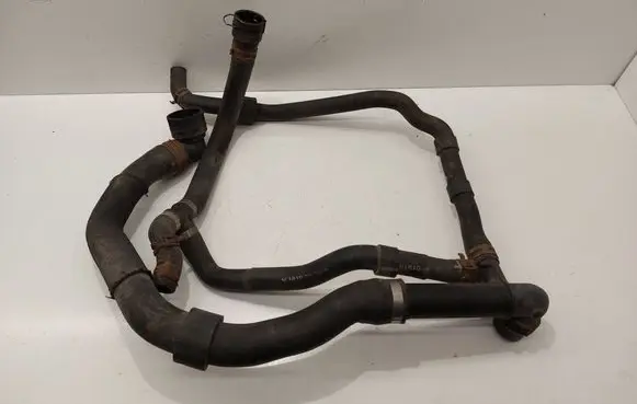 Volkswagen PASSAT B8 Engine coolant pipe/hose 5Q0122051DA