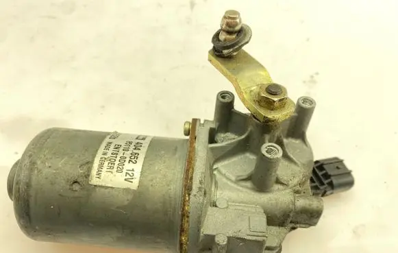 Toyota Yaris Wiper motor 404652 851100D020