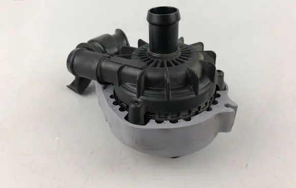 Volkswagen ID.3 Electric auxiliary coolant/water pump 1EA965567L