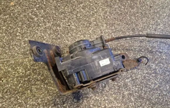 KIA Sportage Cruise control unit/module 964402E200
