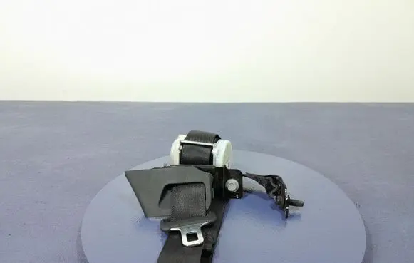 Ford Mustang VI Front seatbelt FR3B63611B69AF