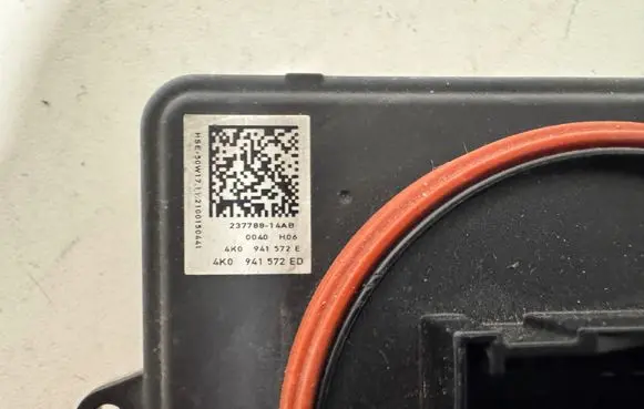 Audi Q3 F3 LED ballast control module 4K0941572ED