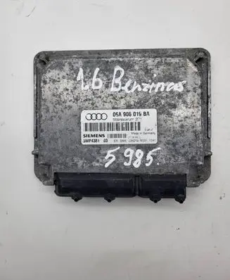 Audi A3 S3 8L Engine control unit/module 06A906019BA 5WP4381