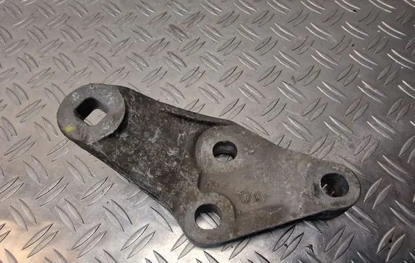 Audi A8 S8 D3 4E Engine mounting bracket 4E0199603N