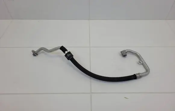 Jaguar E-Pace Air conditioning (A/C) pipe/hose GJ32-19N602-BC