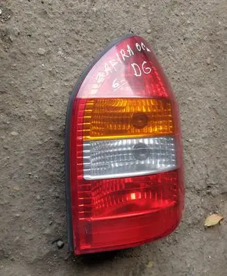 Opel Zafira A Rear/tail lights
