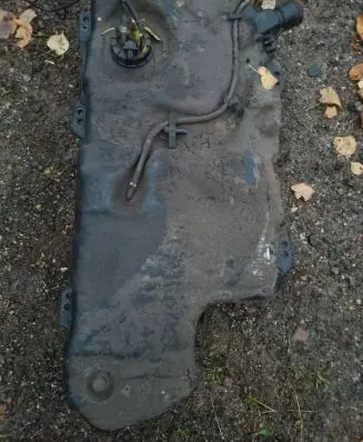 Volkswagen Polo III 6N 6N2 6NF Fuel tank 