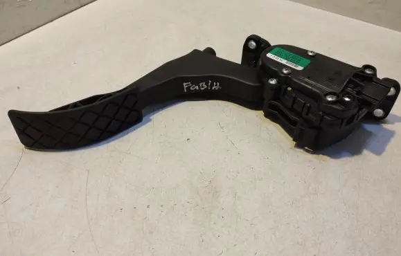 Skoda Fabia Mk2 (5J) Acceleration sensor 6PV00849641 6Q1721503M