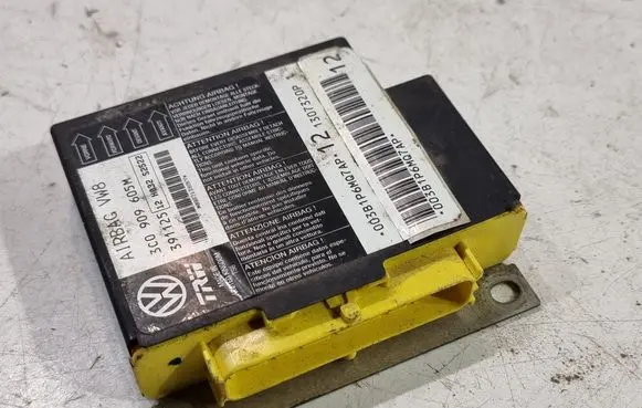 Volkswagen PASSAT B6 Airbag control unit/module 3C0909605M