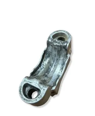 BMW 5 F10 F11 Sway bar bush bracket, front 6777870