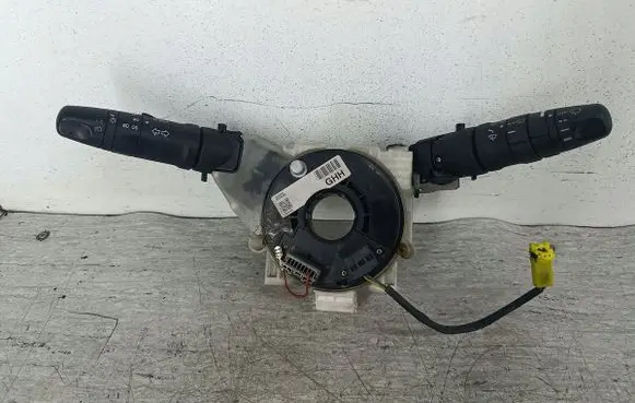 Nissan Micra Wiper turn signal indicator stalk/switch 25560BC60B
