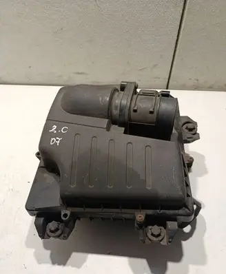 Opel Vivaro Air filter box 8200467321 93856612