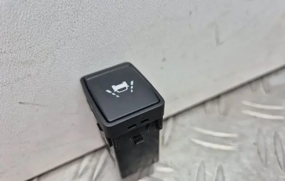 Nissan Qashqai Other switches/knobs/shifts 083492