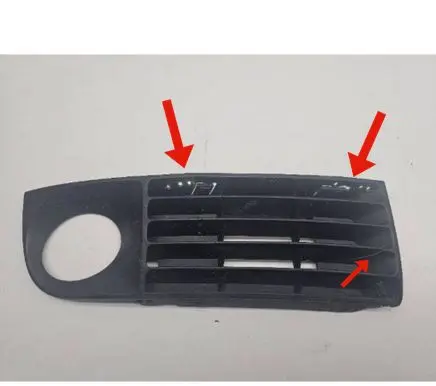 Audi A8 S8 D2 4D Front bumper lower grill 4D0853636