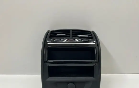 BMW 3 G20 G21 Rear air vent grill 9357865