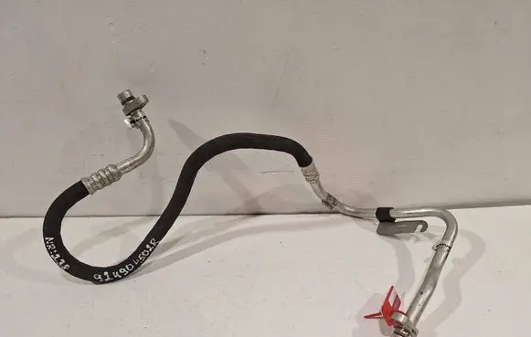 Renault Megane IV Air conditioning (A/C) pipe/hose 924904502R