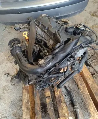 Volkswagen PASSAT B5.5 Engine