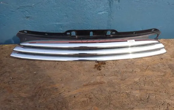 Mini One - Cooper Coupe R56 Front grill 2751291 7317264