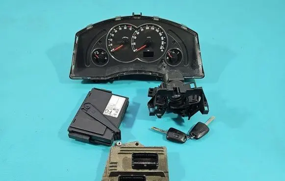 Opel Meriva A Engine control unit/module ECU 12249823 IMPRK1499527