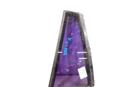 BMW X3 E83 Front door window glass four-door 