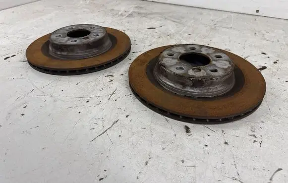 BMW X1 F48 F49 Front brake disc 34106891080 34116865713 6891080