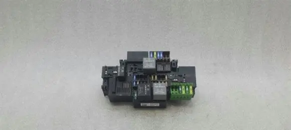 Mercedes-Benz C W205 Fuse module A2229063202