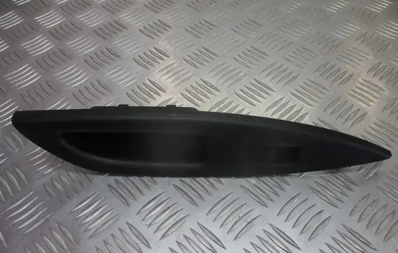 Mazda 6 Electric window control switch