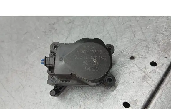 Coolant heater control valve