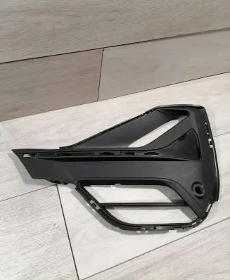 BMW X1 F48 F49 Front bumper lower grill 8493443