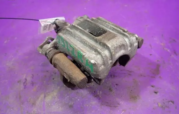 Seat Leon (1M) Rear brake caliper