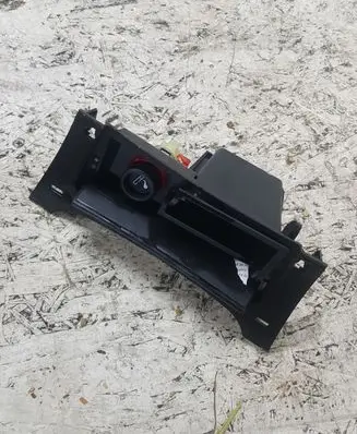 Opel Insignia A Ashtray (front) 13241927
