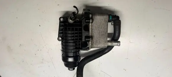 KIA Sorento IV Oil filter mounting bracket 264002R001
