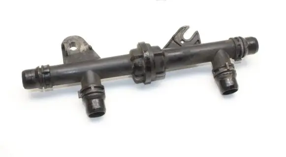 Peugeot 2008 II Engine coolant pipe/hose 9834745480