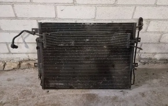 Land Rover Discovery 4 - LR4 A/C cooling radiator (condenser) AH3219C600CA DETP12391W28272J30 7H329N103AC