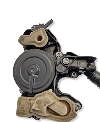 Volkswagen Golf VII Breather valve 06K103495 0114528A