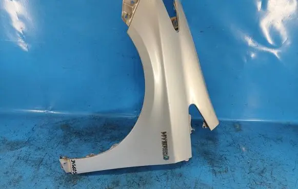 Toyota Prius (XW30) Fender 5380247050