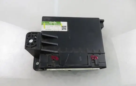 Toyota RAV 4 (XA30) Air conditioner control unit module 1776602683 8865042240