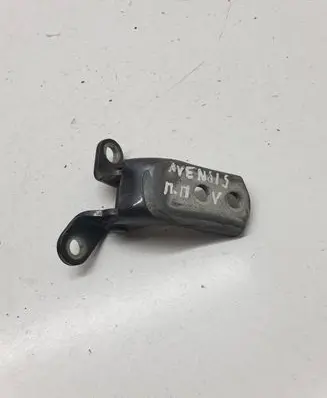 Toyota Avensis T250 Front door upper hinge