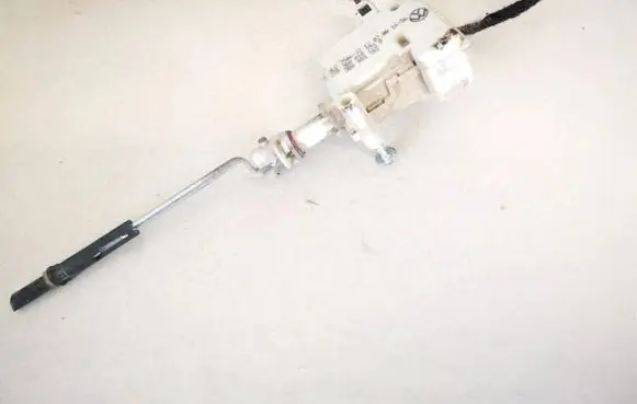 Volkswagen PASSAT B5 Central locking motor 3b0959782 3b0810773b