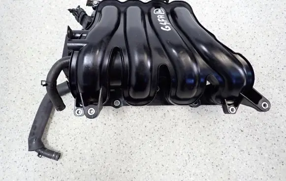 Hyundai i30 Intake manifold