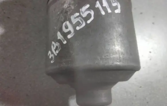 Volkswagen PASSAT B5.5 Wiper motor 3B1955113