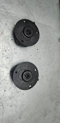 Mercedes-Benz C W205 Rear coil spring rubber mount 0113784