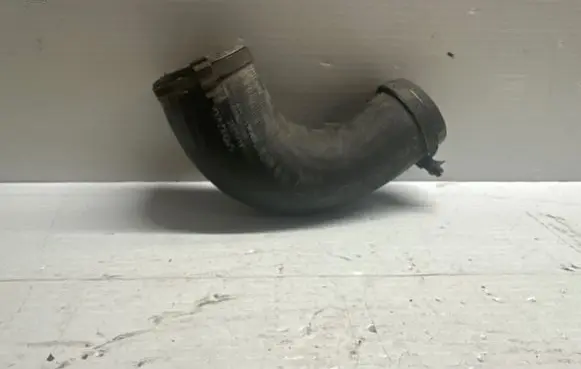 Volvo XC60 Intercooler hose/pipe 31293663