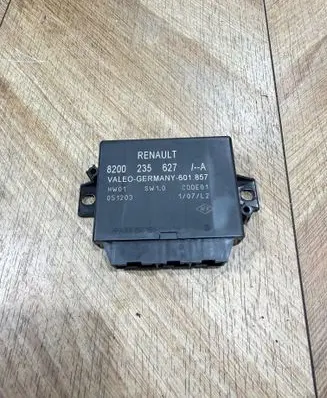 Renault Scenic II - Grand scenic II Parking PDC control unit/module 8200235627 601857 8200235827