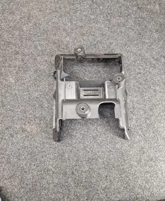 Audi Q7 4M Engine control unit holder 4M0907650B