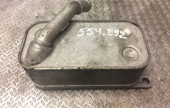 Engine oil radiator